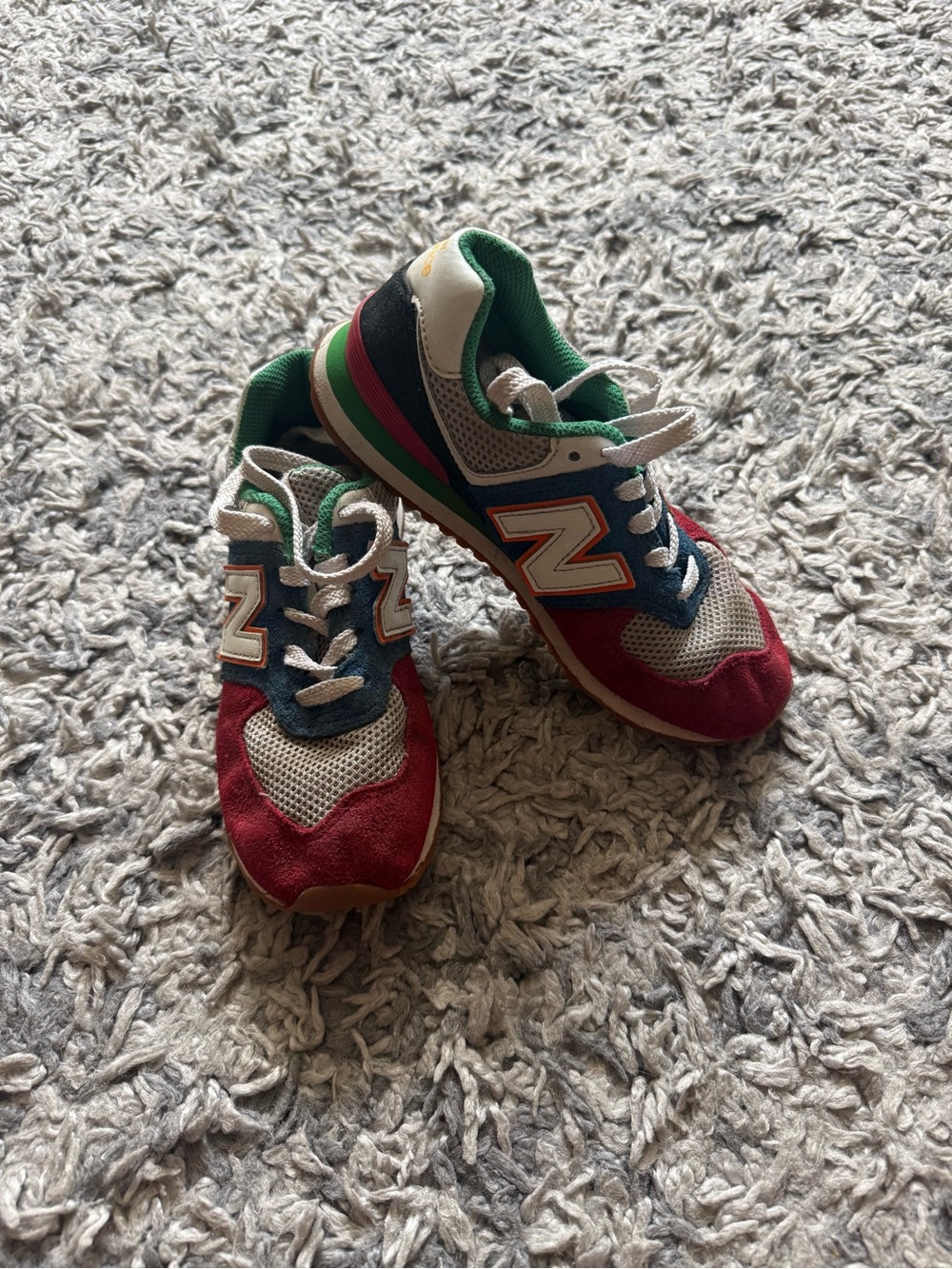 NEW BALANCE 574 Classics Little Kids Sneakers Style Red/Blue/Green Size 1 GUC